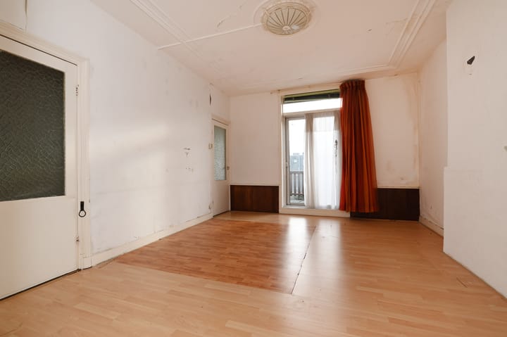 Foto 21 van Weimarstraat 64