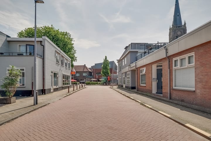 Photo 3 of Dorpsstraat 132-E