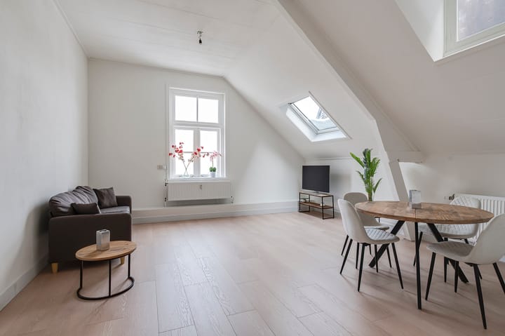 Photo 2 of Ridderstraat 64