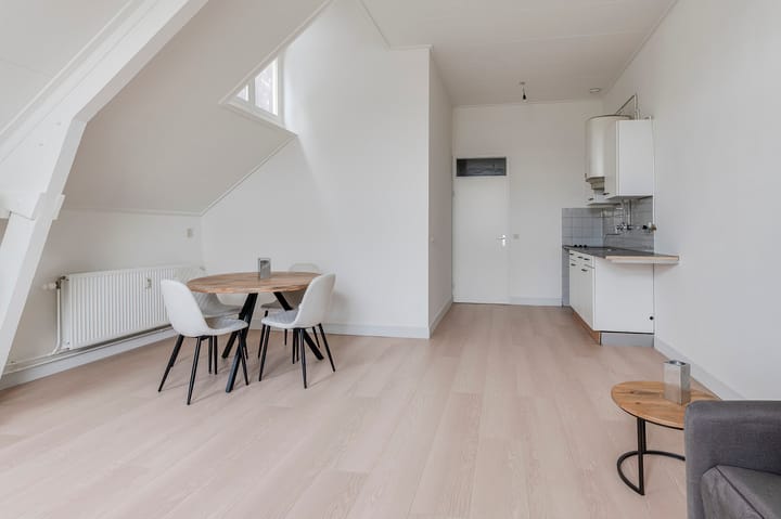 Foto 13 van Ridderstraat 64