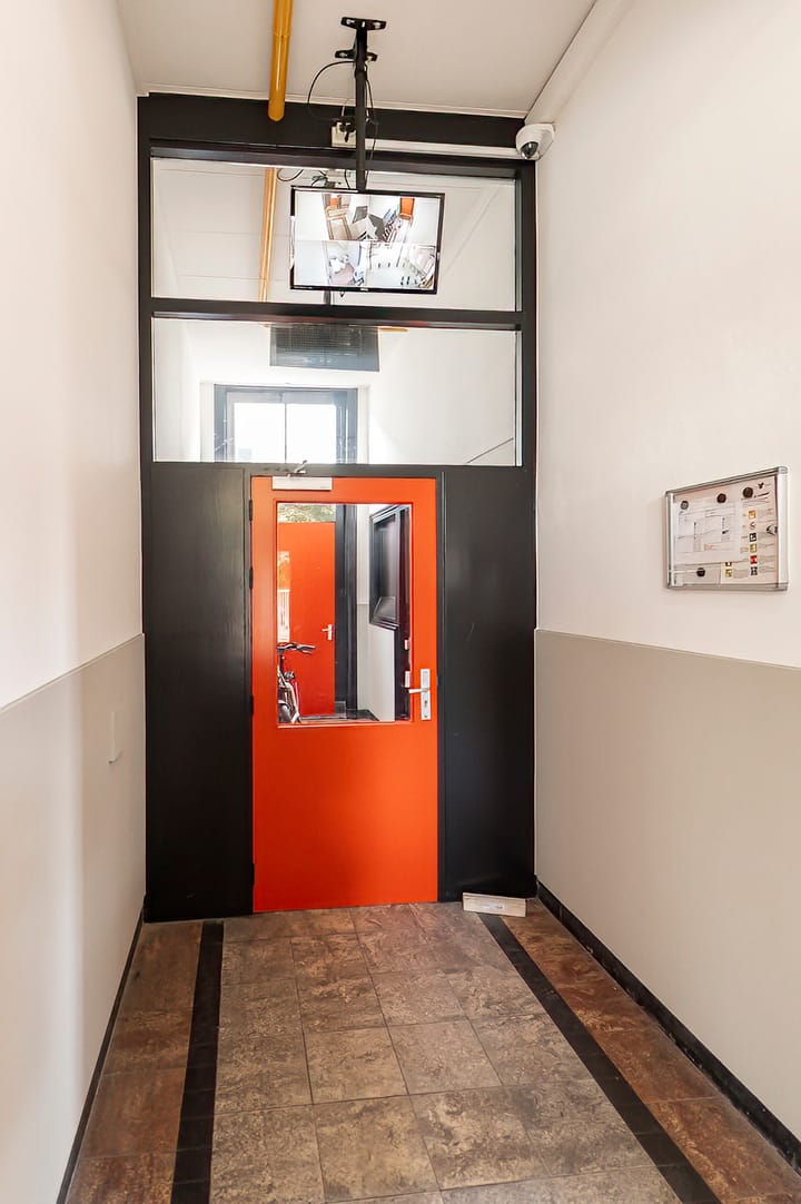 Foto 15 van Ridderstraat 64