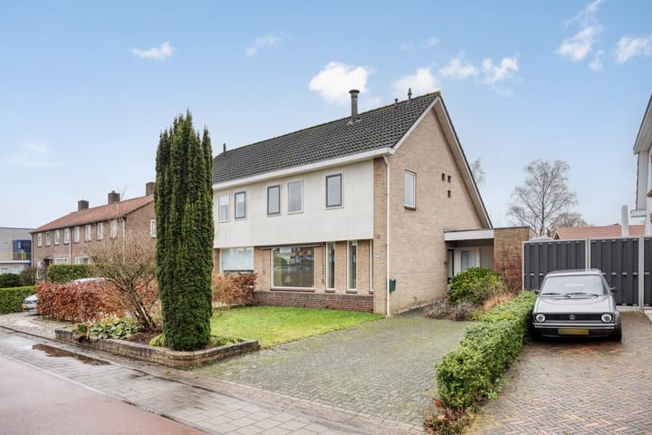 Foto 36 van Rijksweg 88-A