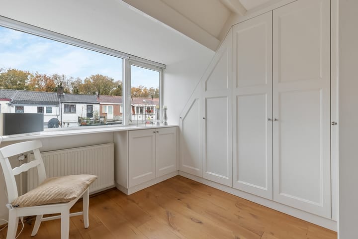 Foto 18 van Leeuwerikstraat 112