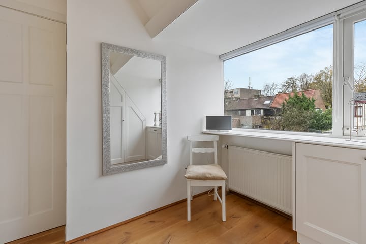 Foto 19 van Leeuwerikstraat 112