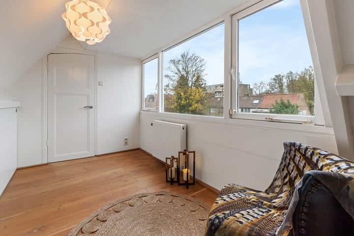 Foto 24 van Leeuwerikstraat 112