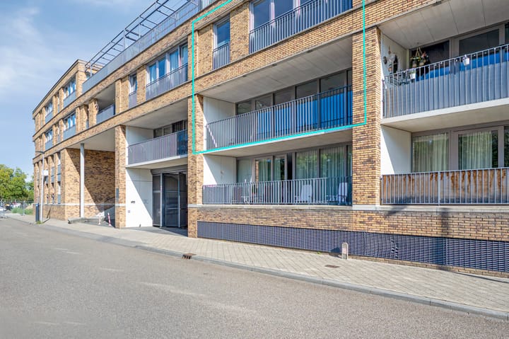 Foto 2 van Atletenbaan 39-C