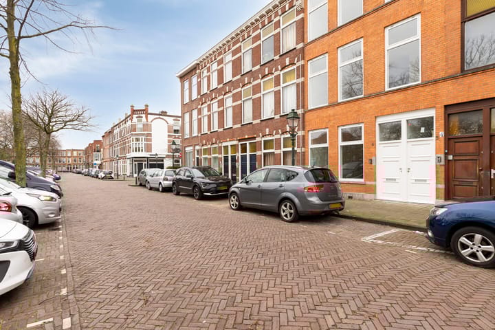 Foto 2 van Newtonplein 6