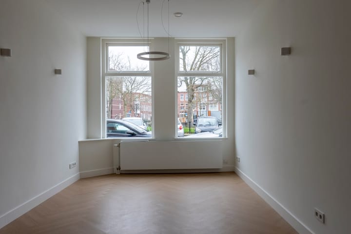 Foto 3 van Newtonplein 6