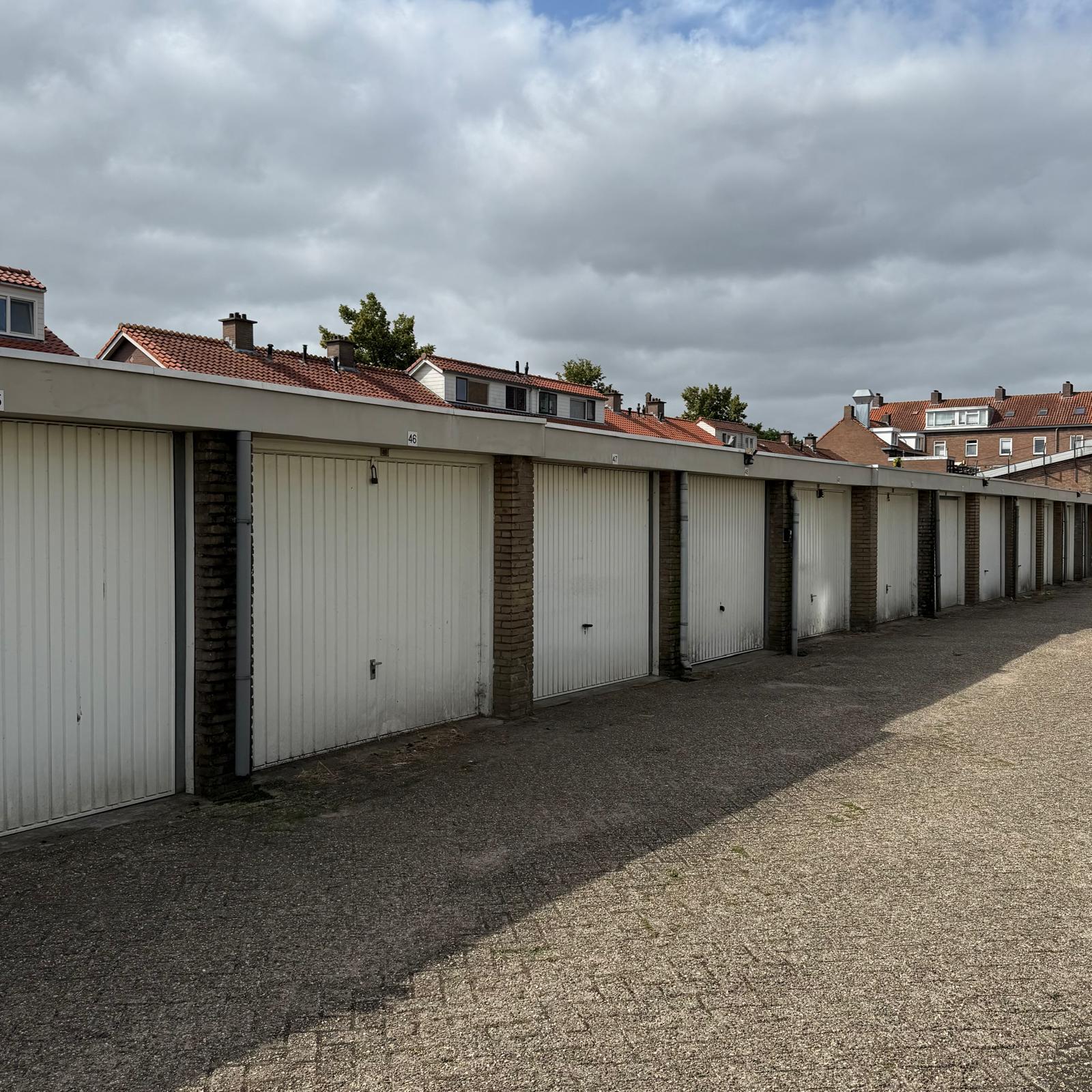 Mauritsplaats  false