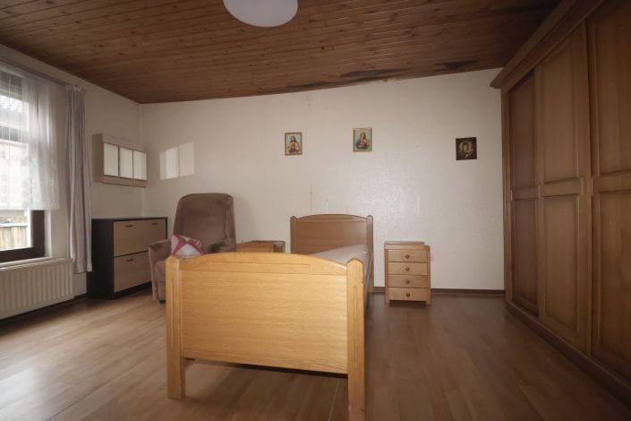 Photo 16 of Jan van Houtemstraat 4