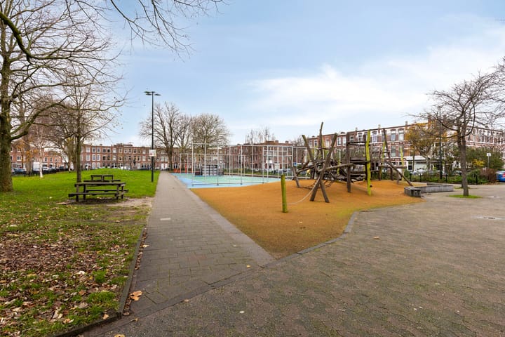 Foto 55 van Newtonplein 6