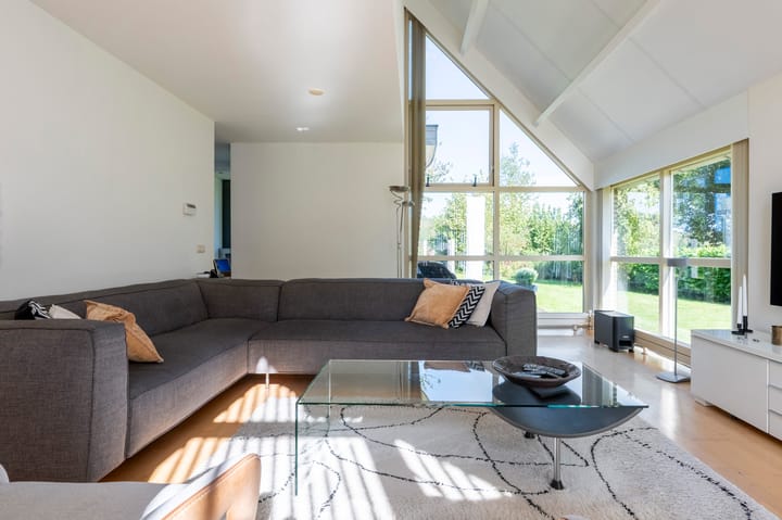 Photo 4 of De Garven 21