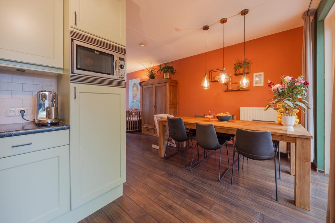 Foto 17 van Helmissenstraat 9