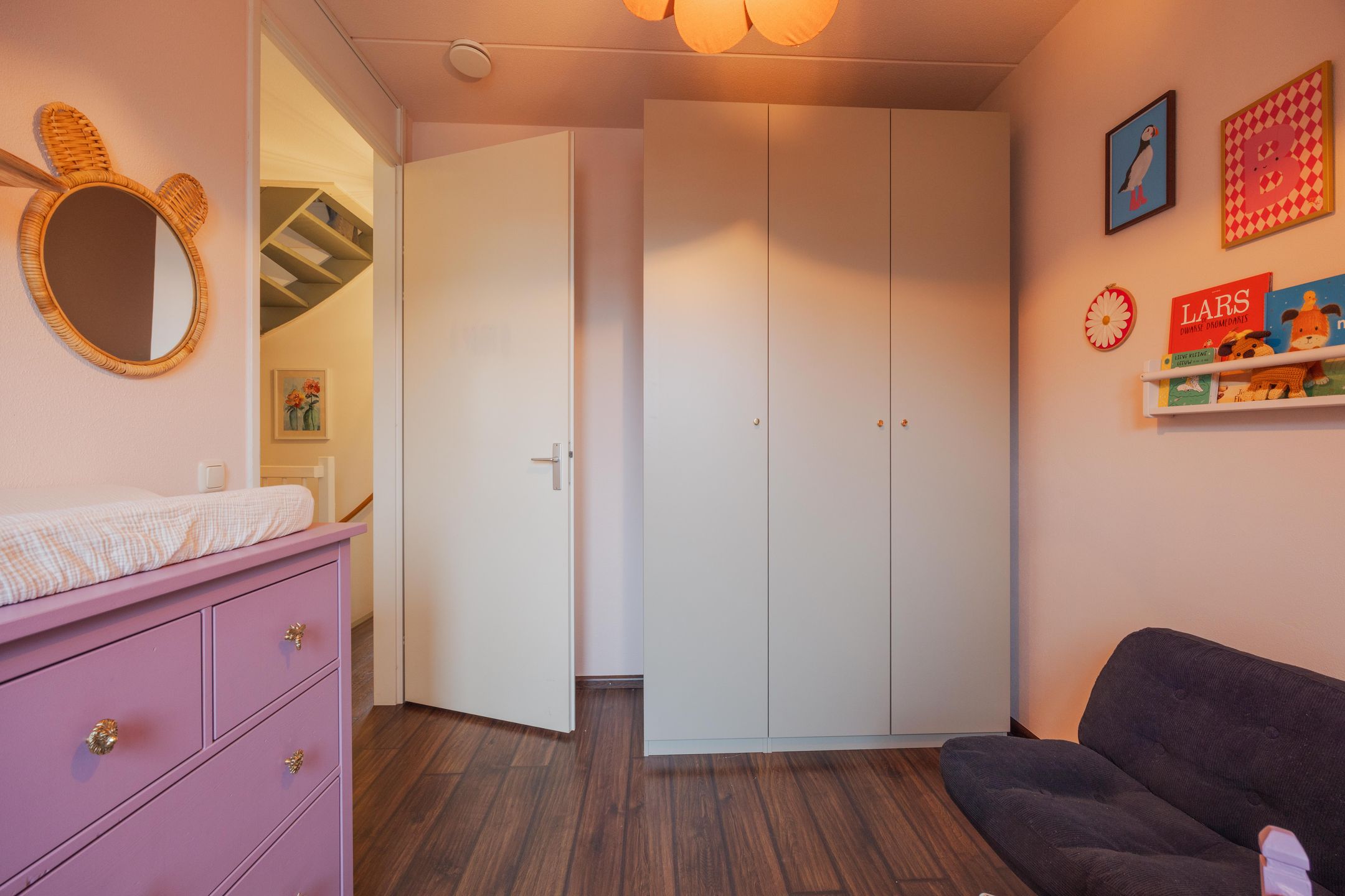 Foto 24 van Helmissenstraat 9