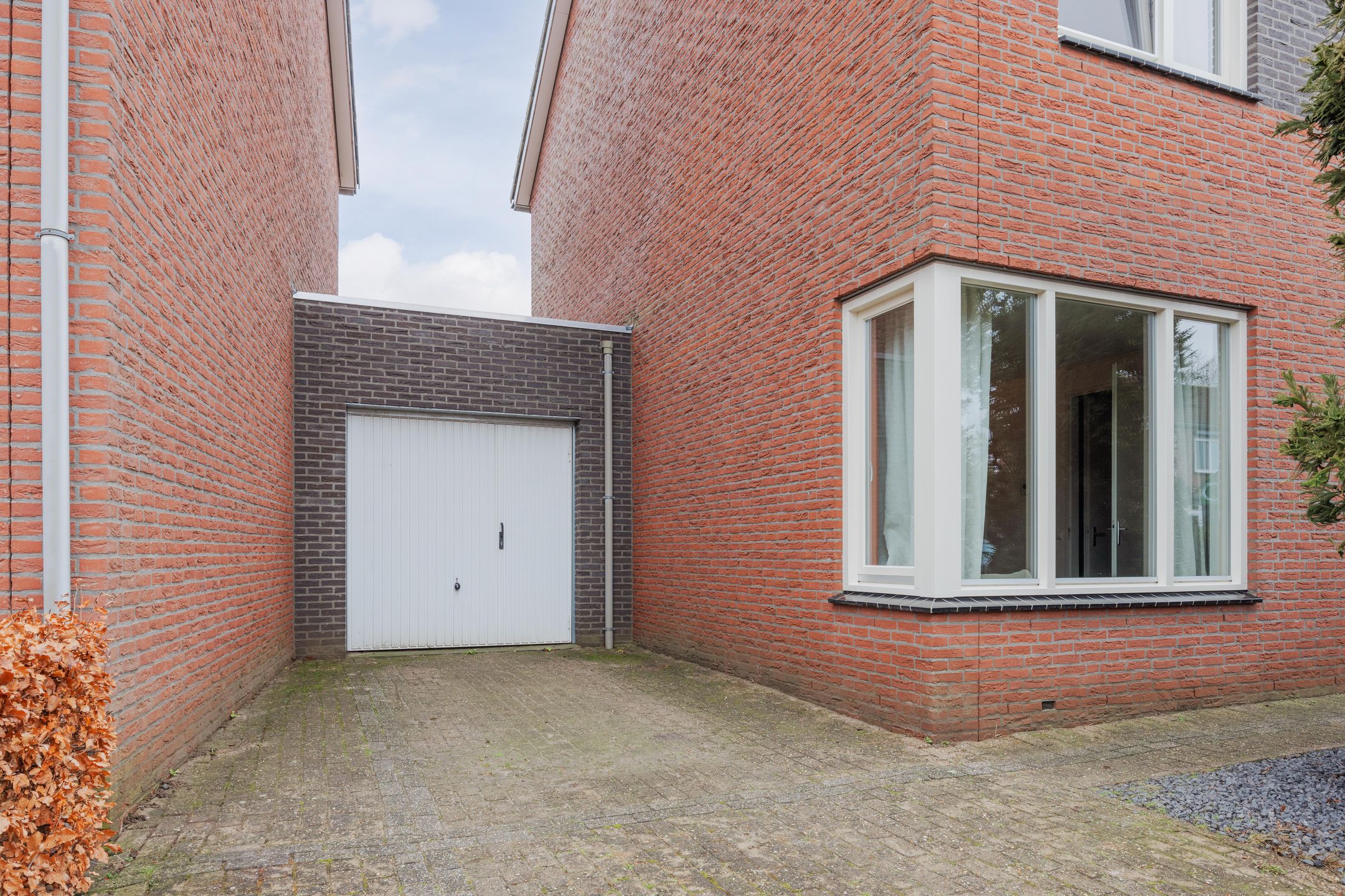 Foto 36 van Helmissenstraat 9