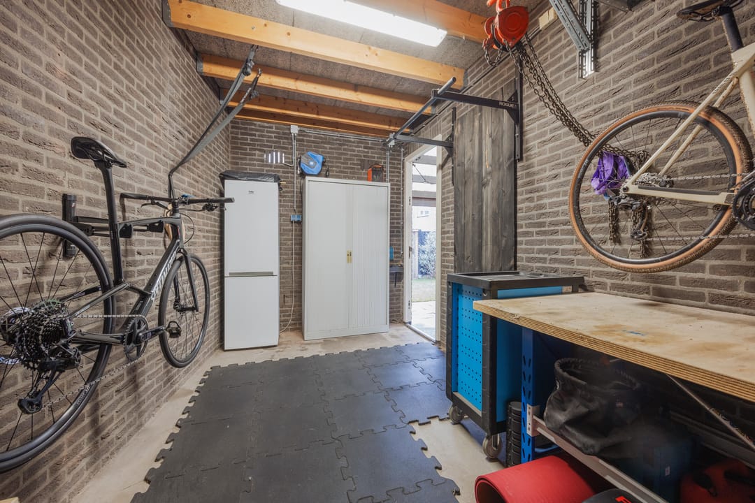 Foto 38 van Helmissenstraat 9