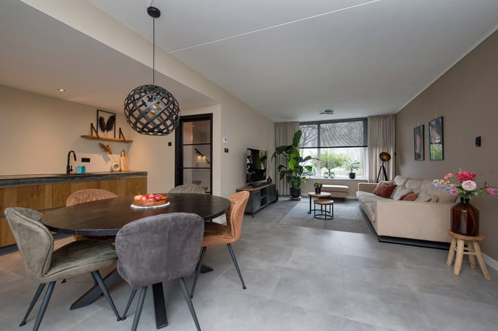 Foto 1 van Oderstraat 4