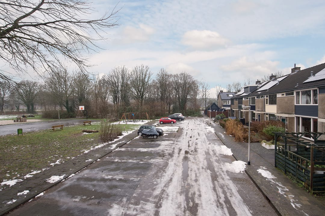 Photo 46 of Oderstraat 4