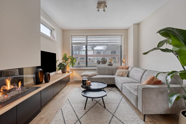 Foto 12 van Planetenlaan 11