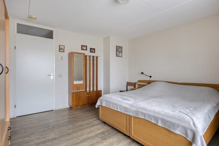 Foto 15 van Ambachtsherenweg 29-G