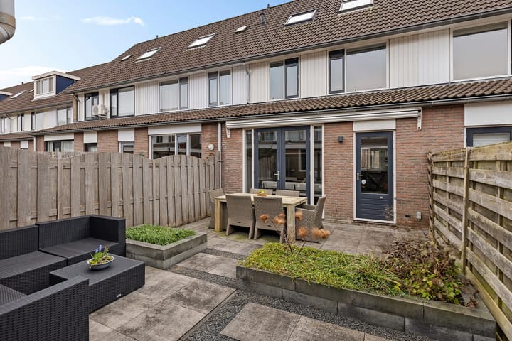 Foto 26 van Leeuwetand 77