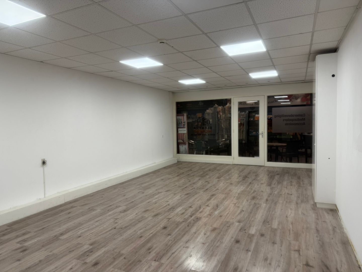 View photo 3 of Planetenbaan 27