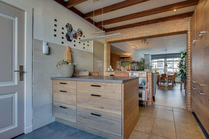 Foto 16 van Voorstraat 24