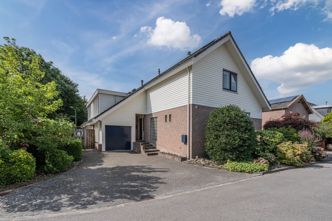 Photo 1 of Mandepad 1