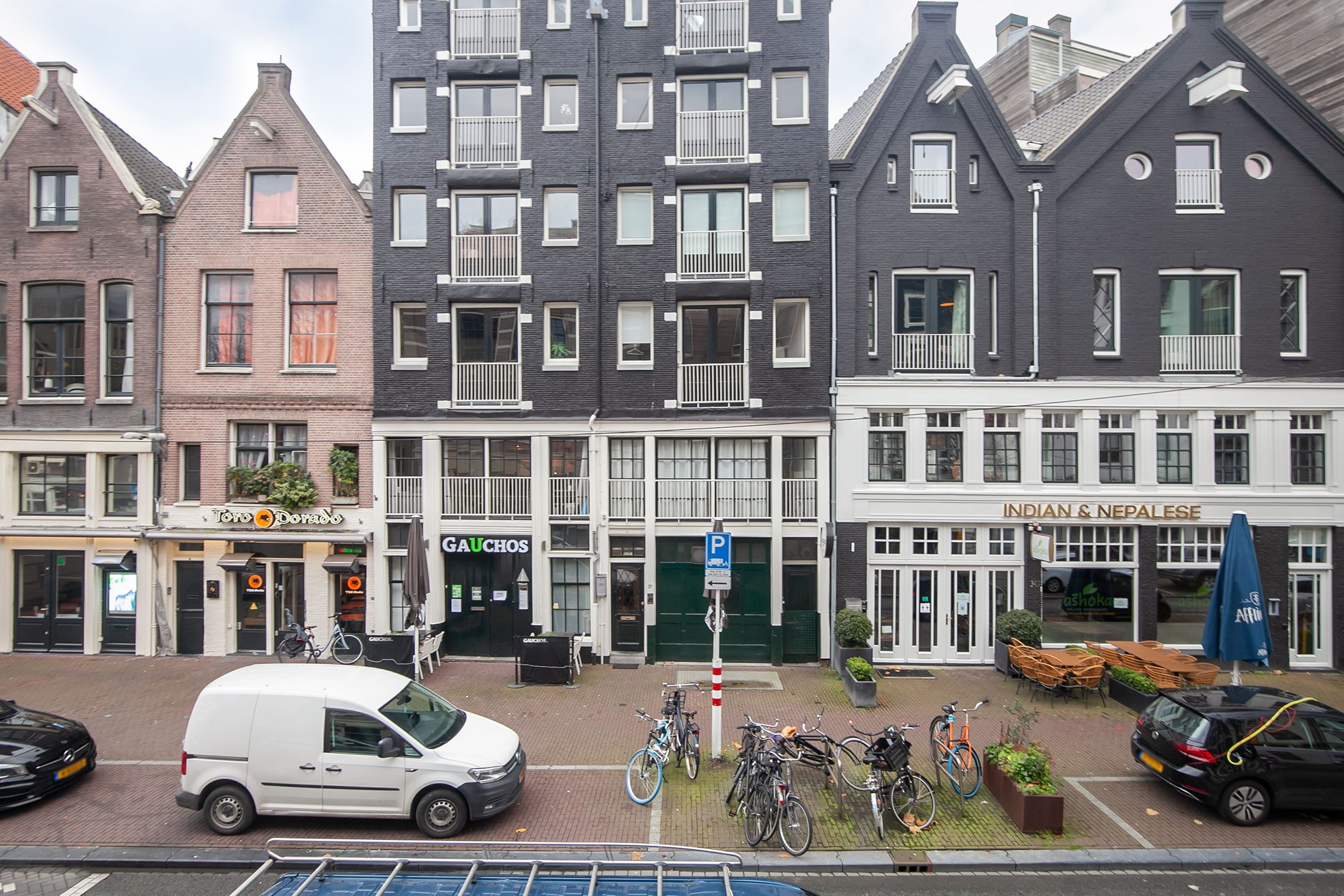 Foto 18 van Spuistraat 3-F16