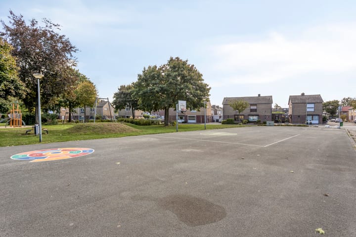 Foto 38 van Tuinstraat 12