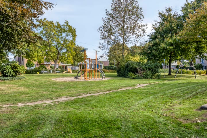 Foto 36 van Tuinstraat 12