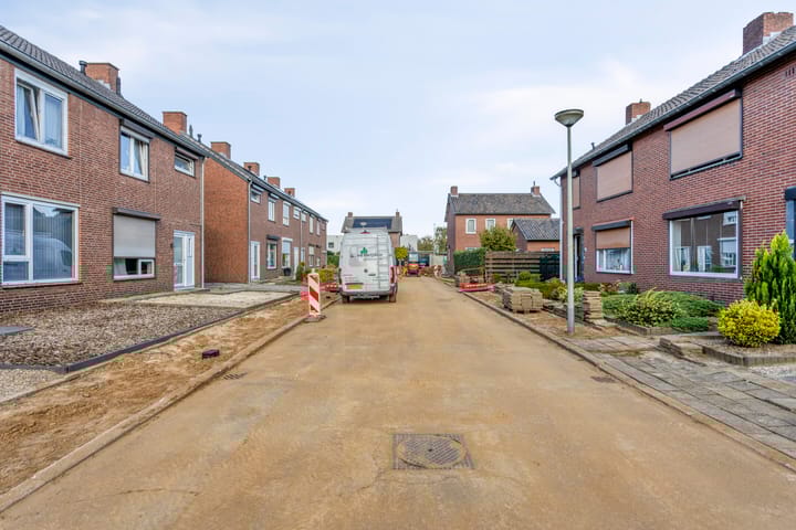 Foto 33 van Tuinstraat 12