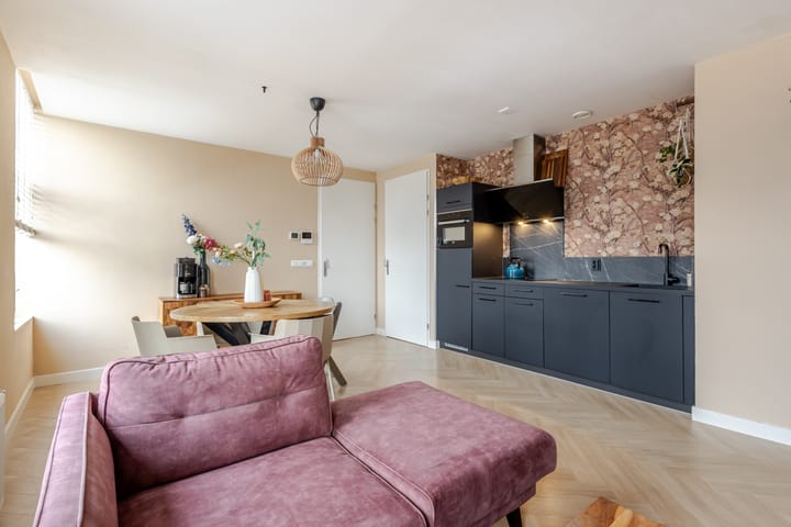 Photo 5 of Kerkstraat 4-A