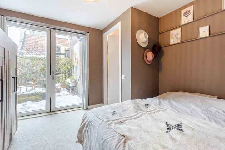 Photo 11 of Kerkstraat 4-A