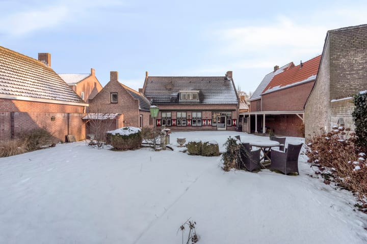 Foto 41 van Stationstraat 66