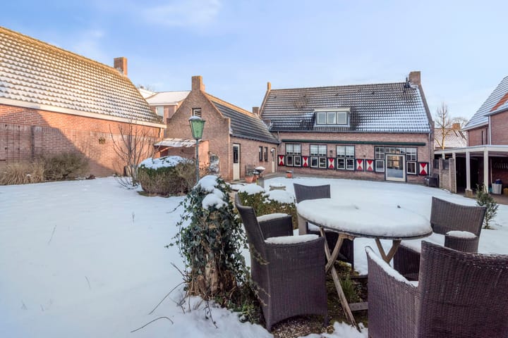 Foto 42 van Stationstraat 66