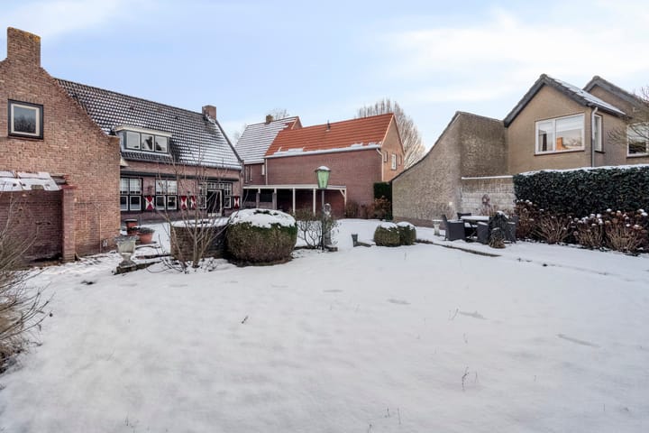 Foto 44 van Stationstraat 66