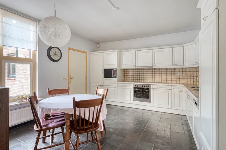 Foto 18 van Stationstraat 66