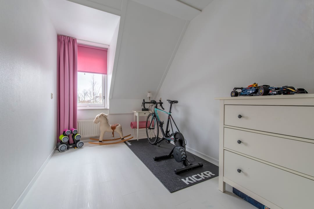 Photo 23 of Varenmos 78