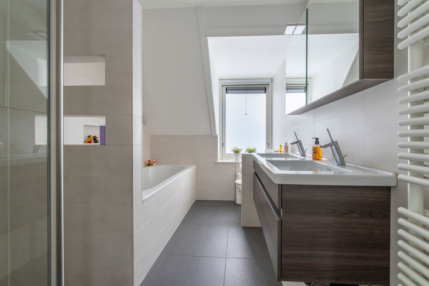 Photo 25 of Varenmos 78