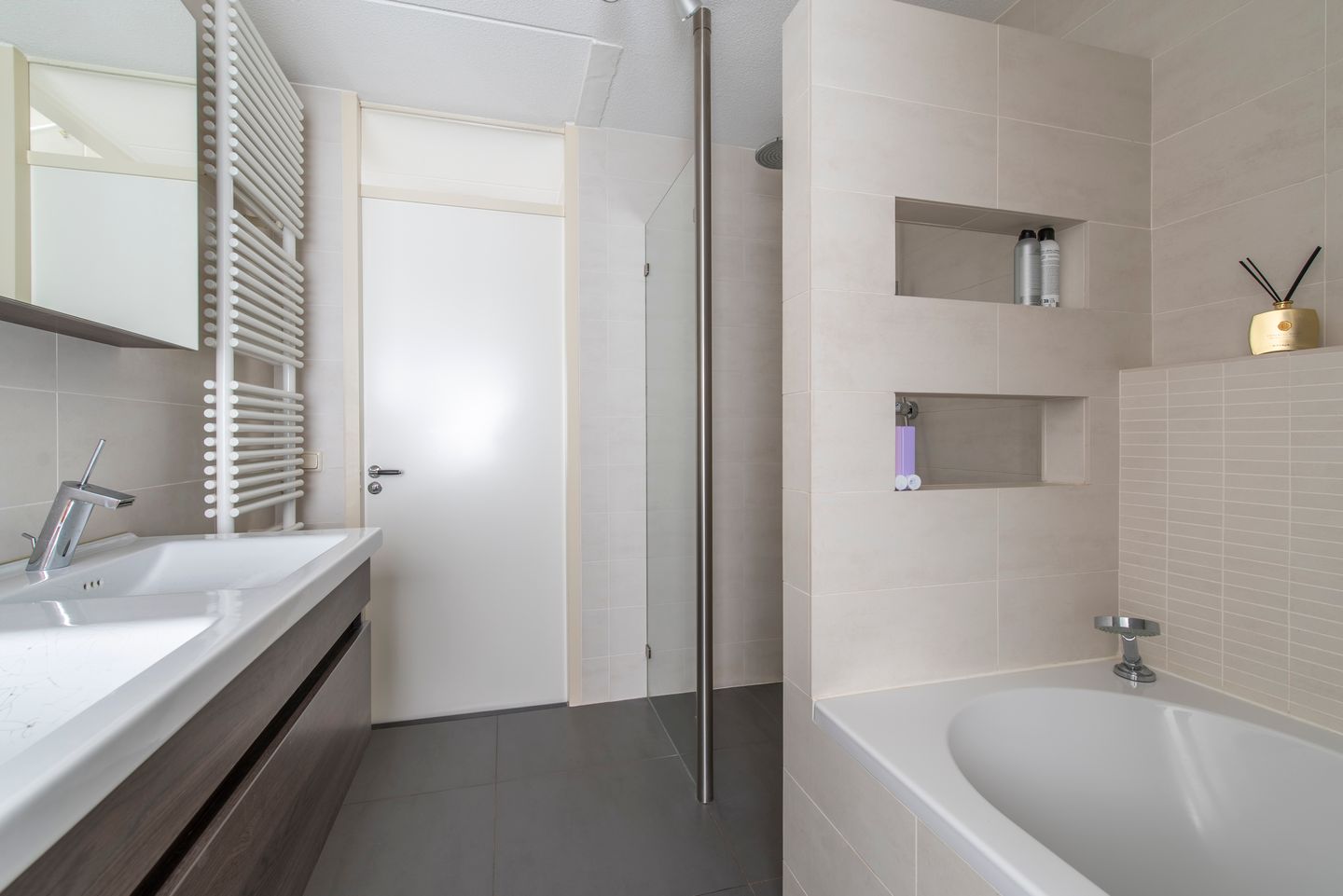 Photo 29 of Varenmos 78