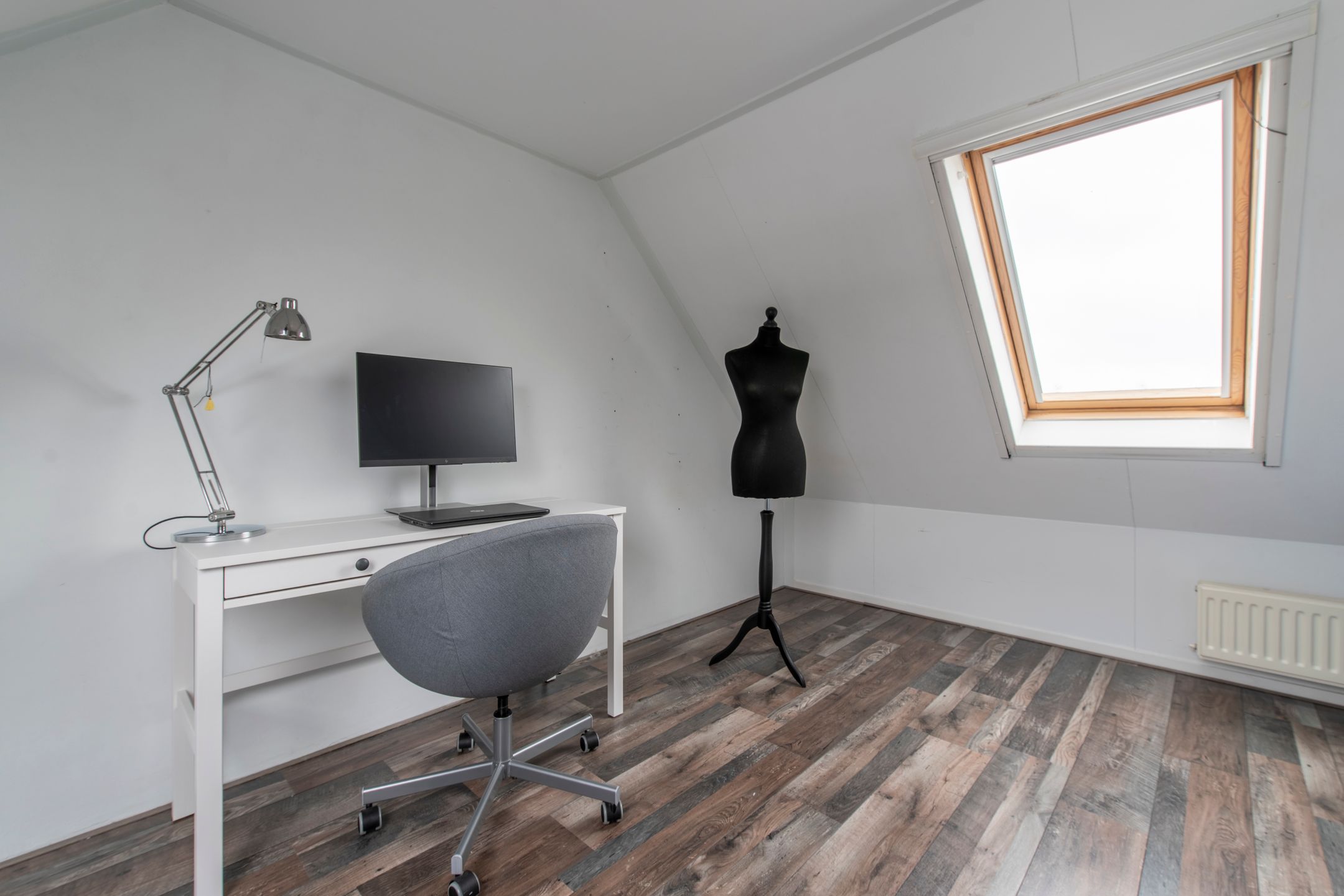 Photo 33 of Varenmos 78