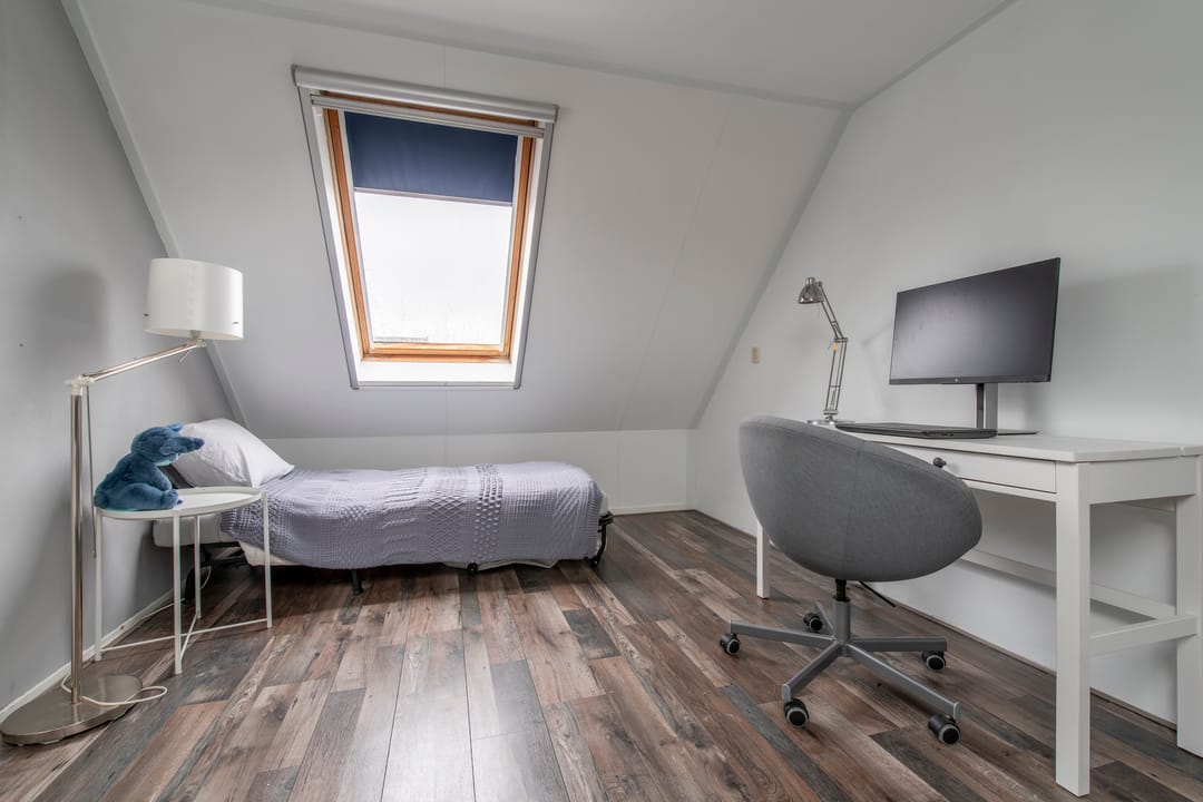 Photo 32 of Varenmos 78