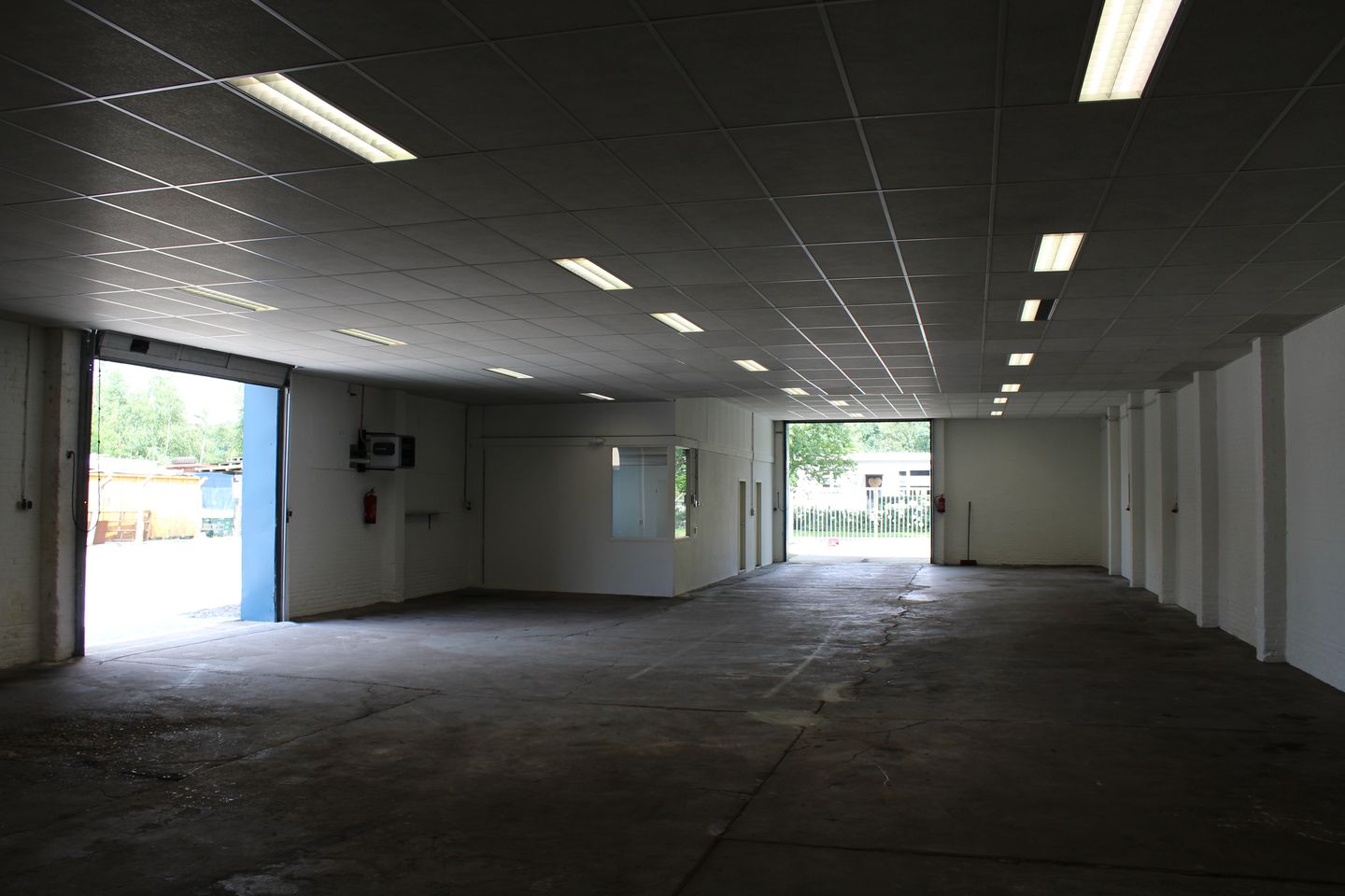 Bekijk foto 2 van 1e Industrieweg 10