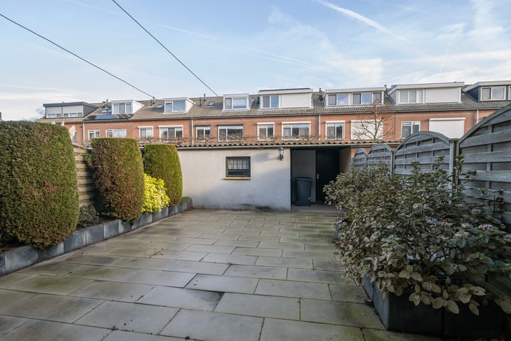 Foto 4 van Van Beethovenstraat 9