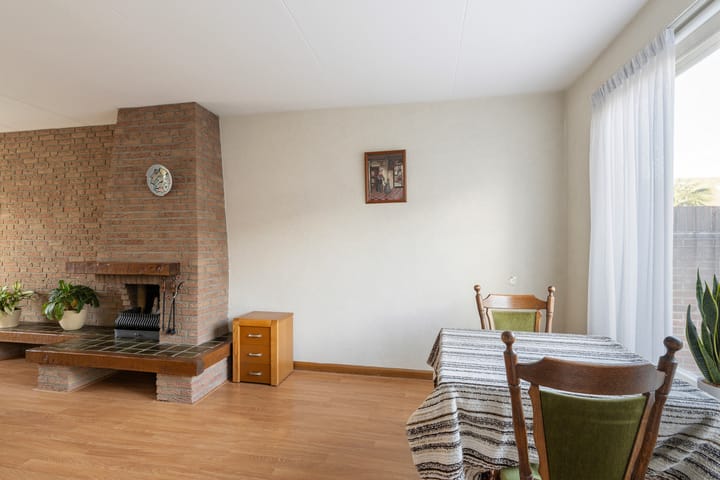 Foto 10 van Van Beethovenstraat 9