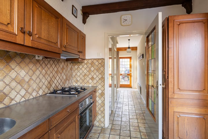 Foto 12 van Van Beethovenstraat 9