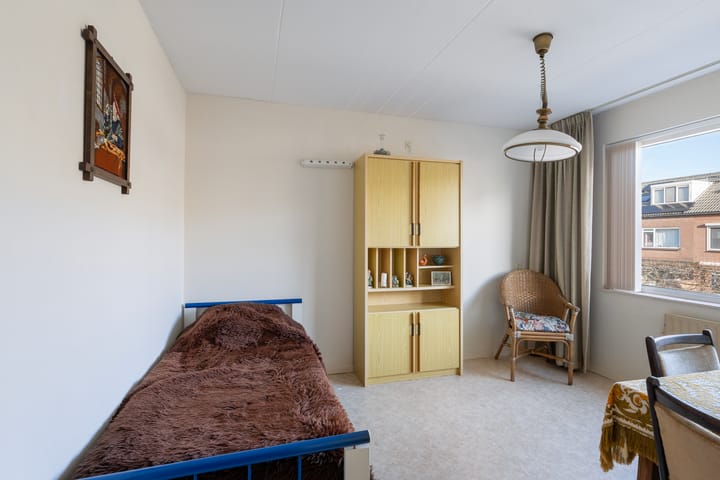 Foto 20 van Van Beethovenstraat 9