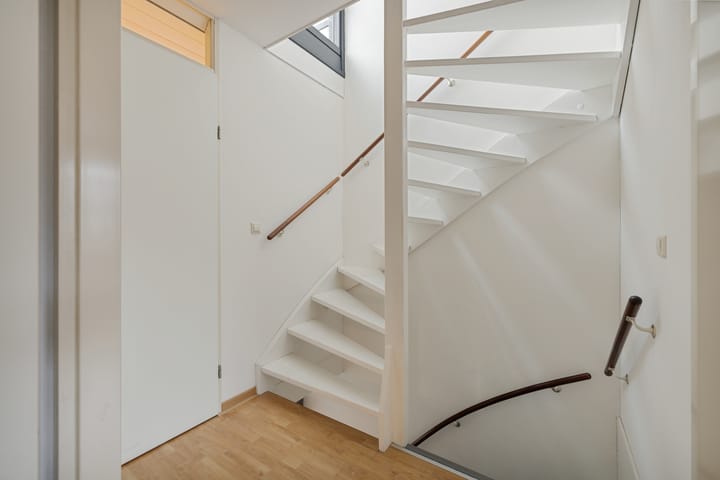 Foto 28 van Notebomenhof 11