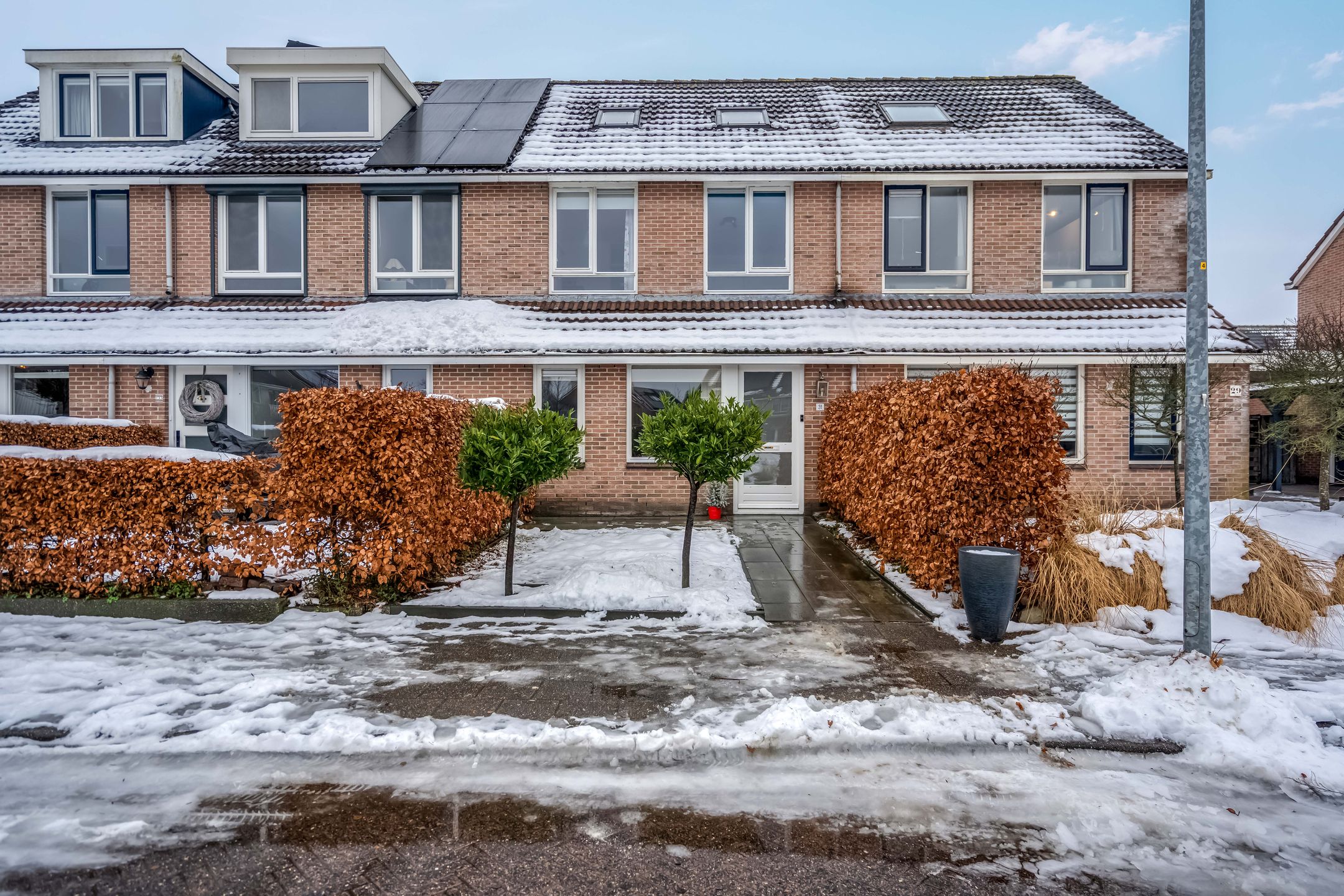 Buying a house in The Netherlands., Kamille 31